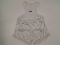 Pajamas: white shorts and T-shirt with OFF print