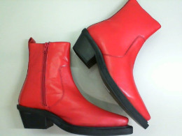 Women's ankle boots, red with small heels