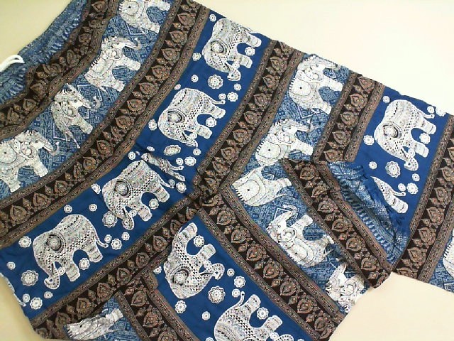 Loose-fitting trousers, with an elephant pattern, Thailand Loose-fitting trousers, with an elephant pattern, Thailand