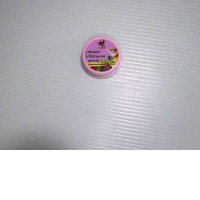 Herbal clove toothpaste Herbal clove toothpaste