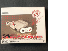 Nintendo Famicom Av Console Box Japan
