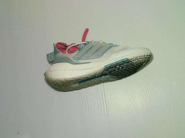 shoes pair shoes pair