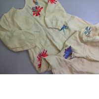 Cotton dress, yellow with embroidered flowers