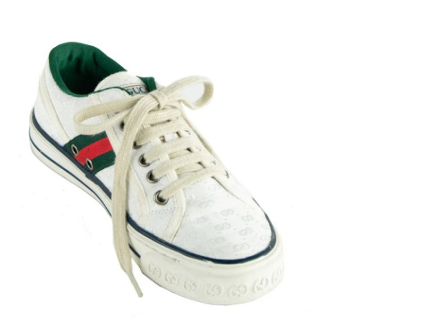 sneaker white sneaker white