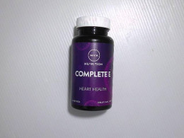 MRM Nutrition complete e supplement