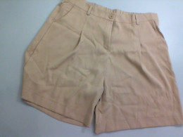 Shorts pants women skin color