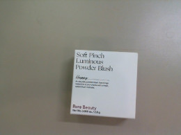 Soft pinch Luminous power blush