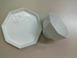 Set of tea saucer and mug China