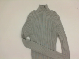 Gray women's turtleneck ZARA