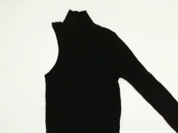 Black women's turtleneck ZARA with one sleeve Black women's turtleneck ZARA with one sleeve