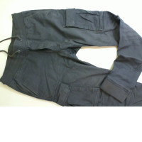 Men's trousers, with pockets