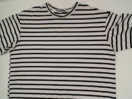 white long sleeve shirt 