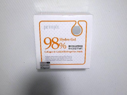 petitfee hydrogel eye patch
