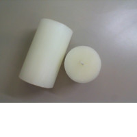 Set of 2 scented candles