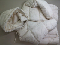 Short down jacket with hood