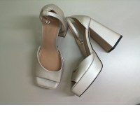 Women's high heel shoes, size 37, beige