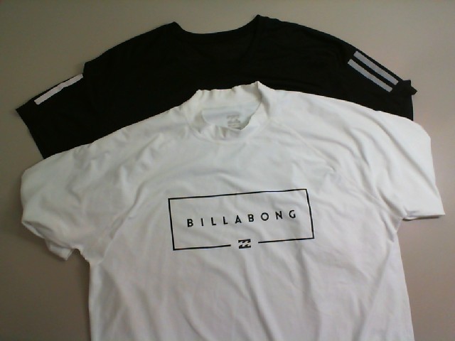 Set of 2 sports T-shirts, white+black Set of 2 sports T-shirts, white+black