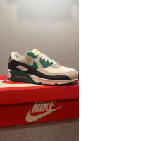 Nike shoes AIR MAX 90 WHITE/MALACHITE-BLACK SIZE 9.5