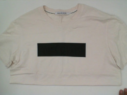 white shirt calvin klein jeans size L white shirt calvin klein jeans size L