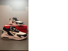 NIKE shoes AIR MAX BOLT WHITE/BLACK SIZE 10