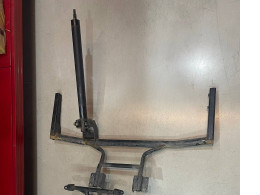 Set of spare parts for golf car suspension