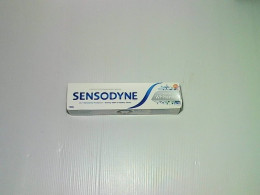 sensodyne toothpaste