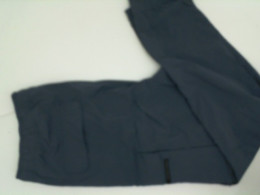 H&M blue pants size M