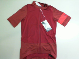 Sports jacket for women, with a zipper, red Rapha