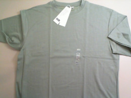 Plain T-shirt, size XXL