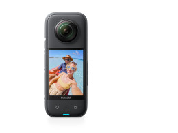 Insta360 x3 camera