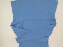 blue long sleevge t-shirt blue long sleevge t-shirt