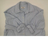 blue shirt blue shirt