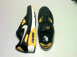 Nike shoes black-orange