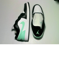 Nike jordan shoes black-white green