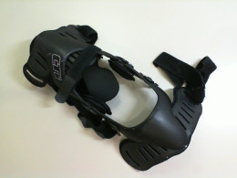 Knee brace for sports