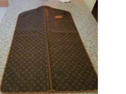 Louis Vuitton VINTAGE Garment Bag Monogram