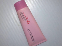 Luofmiss body lotion