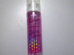 Essence body moisturizing mist Essence body moisturizing mist