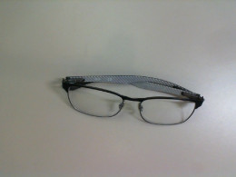 Glasses for vision Glasses for vision