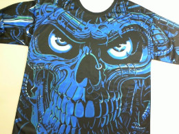 T-shirt blue skull size XL T-shirt blue skull size XL
