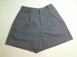 Women's shorts, checkered Women's shorts, checkered