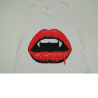 white tank top with red pattrn size M