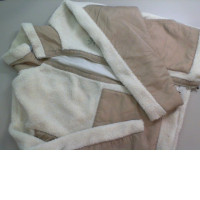 Warm beige jacket with zipper