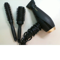 Set, hair dryer + 2 round combs