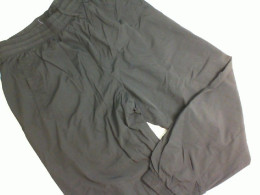 Black sweatpants with elastic