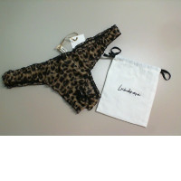 Women's underwear leopard color in a gift bag