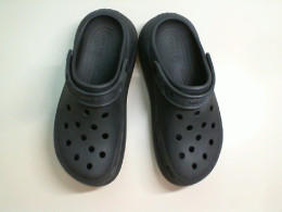 Crocs black on platform, women's