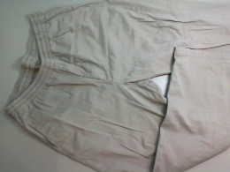 Beige men's trousers with elastic Beige men's trousers with elastic