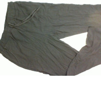 Black trousers, with elastic