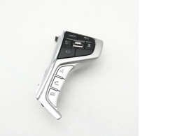 Buttons for the multifunction steering wheel for a Mitsubishi car